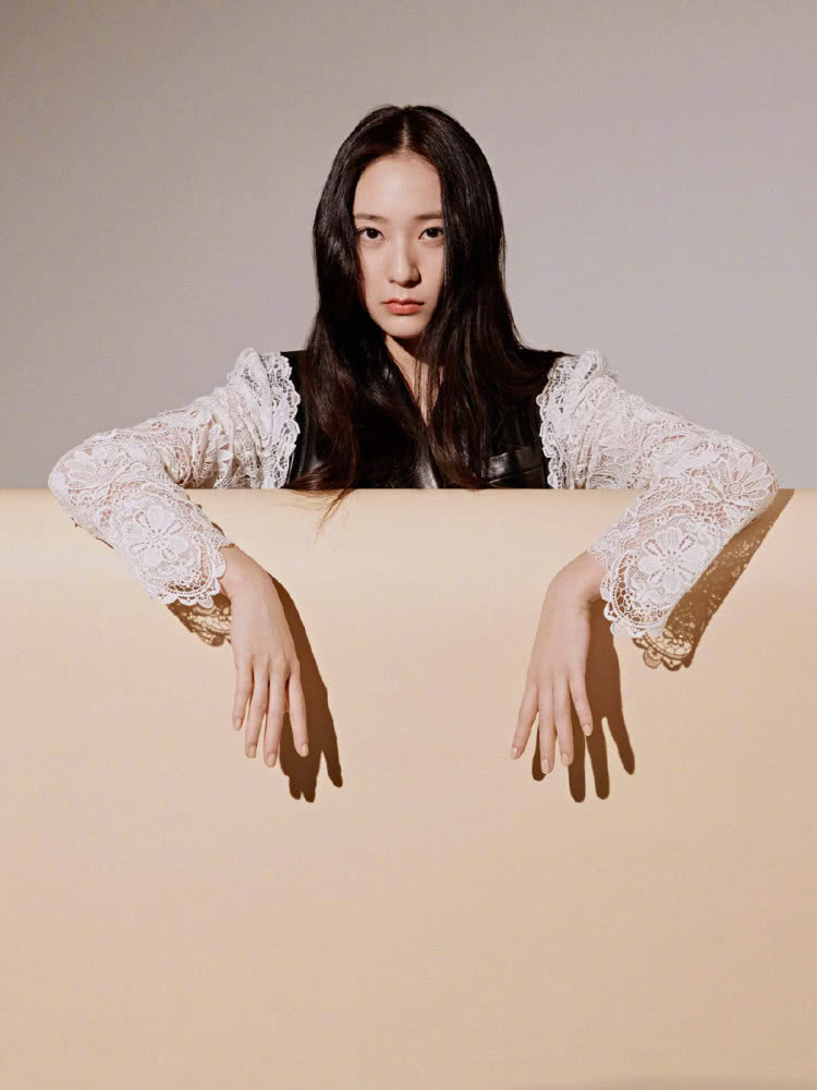 郑秀晶瘦了之后颜值回春，连换6套超A造型气场堪比超模！