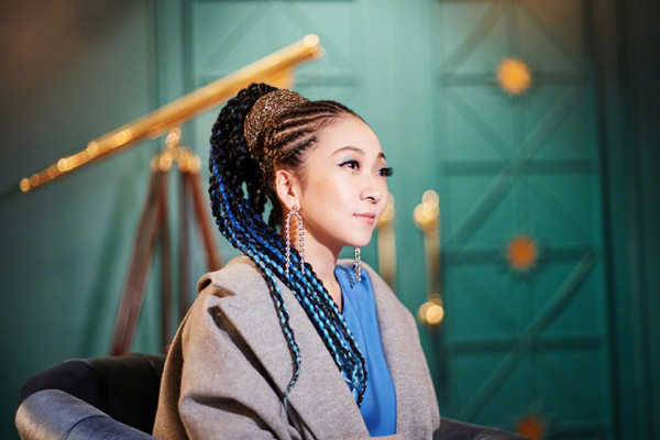 米希亚为什么戴头巾 发型相同或是为了致敬师傅