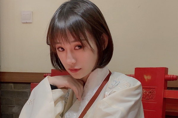 抖音网红小阿七是哪里人 95后励志歌手唱哭300万网友