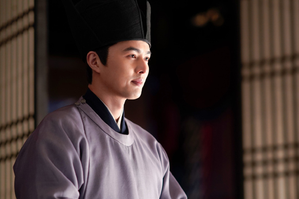 孤城闭张茂则是谁演的 扮演者叶祖新竟然是步步惊心里的十爷