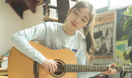 什么是湿吻,湿吻是什么感觉呢