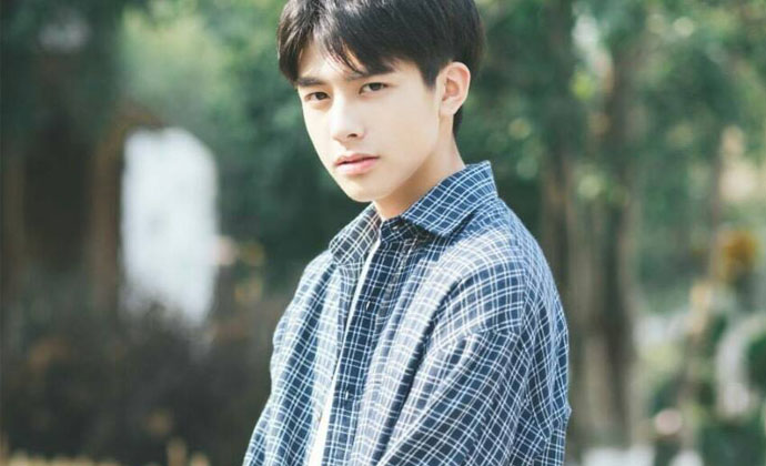 宋威龙不可能是99年的 谎报年龄被拆穿出道背景不简单