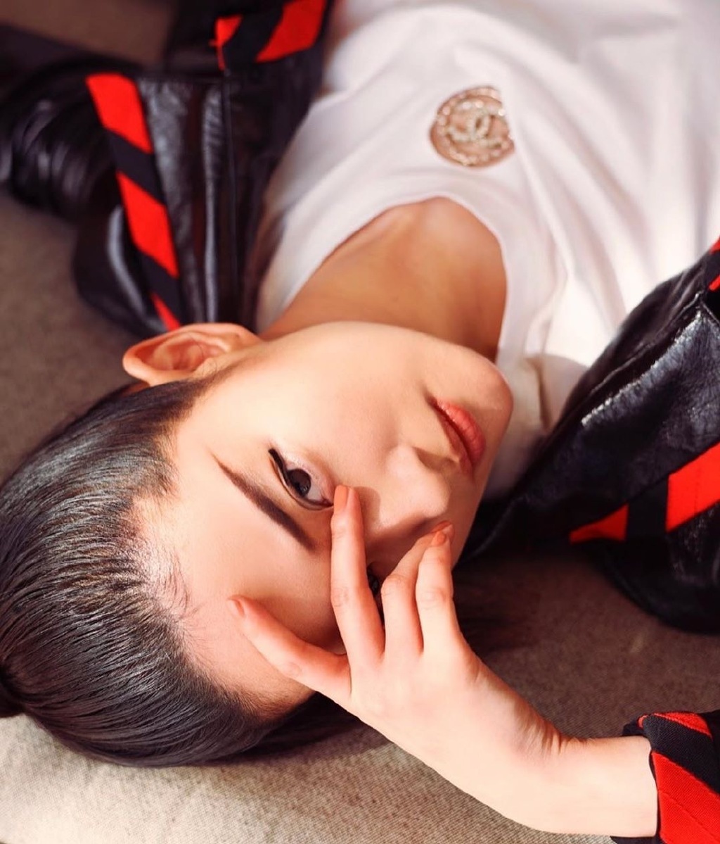 刘亦菲时尚杂志写真花絮图片