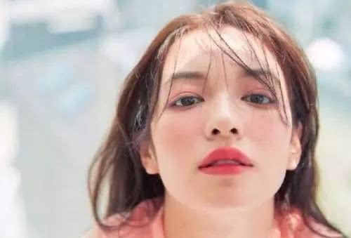 2020武大樱花已盛开,花期无人赴约,只好用这彩妆相搭!