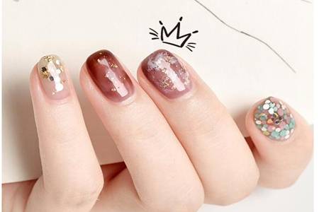 女生美甲图片2020新款式,抖音最火的美甲图案推荐