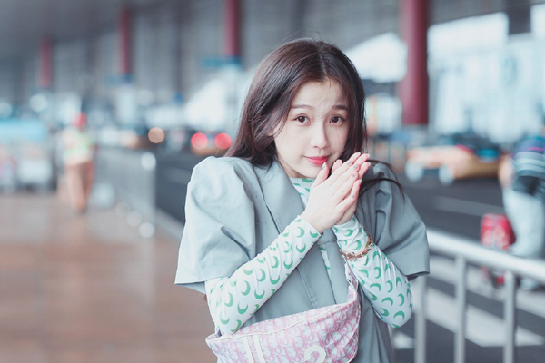 《青春有你2》虞书欣家里是很有钱吗 家庭背景曝光她还是富二代