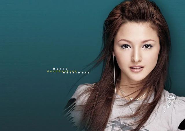 日本混血女星桥本丽香！曾经影视剧性感造型惹人垂涎