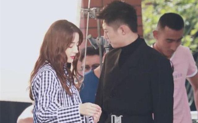 《枕上书》刚收官不久,热巴又有4部新片将播,男主全是演技派