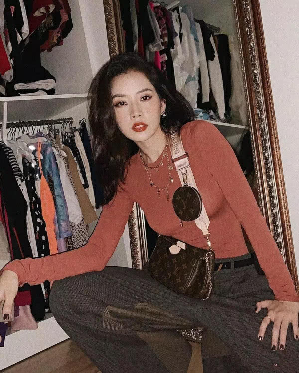 越南杨幂成华为代言人,黑寡妇同款火辣身材,私服穿搭更是性感惹火