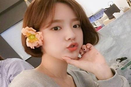 圆脸女生适合的发型图片,这五种时尚发型才能显瘦