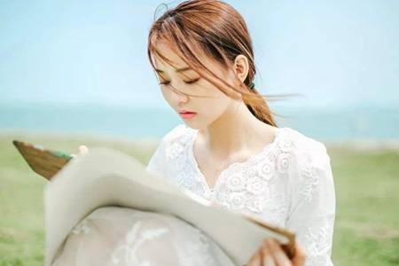 女性掉头发是什么原因造成的,吃三种食物防止脱发