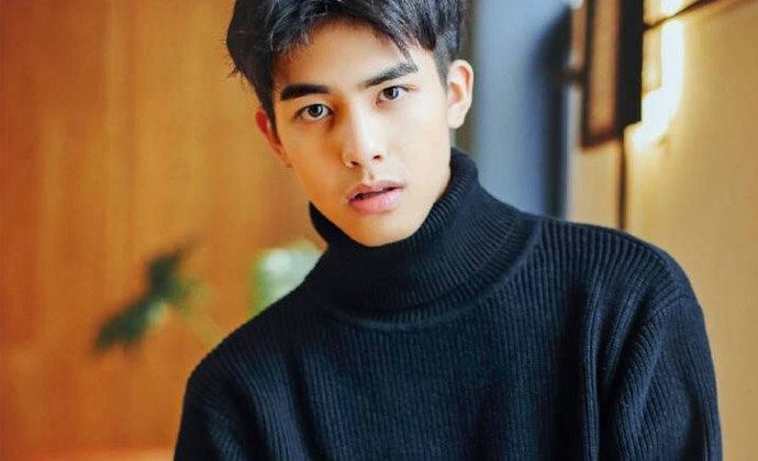 宋威龙不可能是99年的 谎报年龄被拆穿出道背景不简单