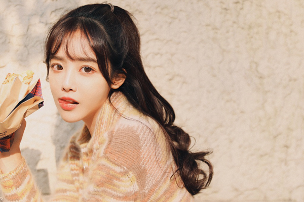 兔子牙的男友是谁 感情生活倍受关注却仍然是空白