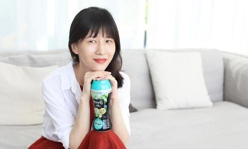 Papi酱产子微博发文报喜 papi酱和老公是如何认识的情史深扒