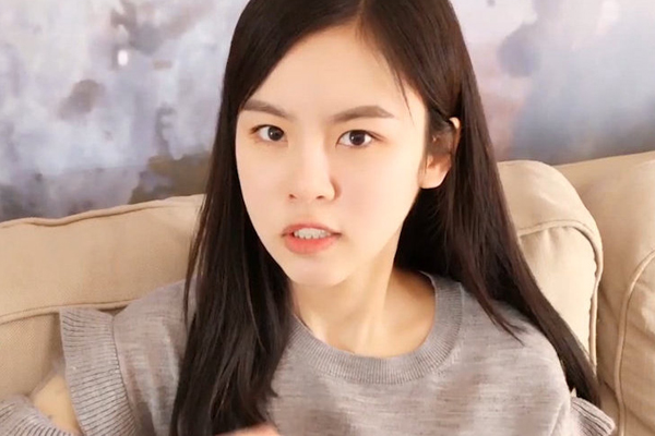 抖音祝晓晗多大了 外形看起来像23岁女生