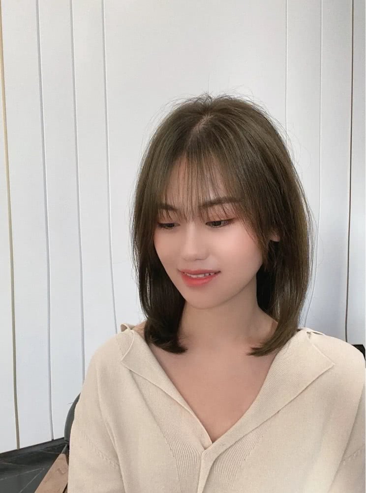 2020年还流行短发吗?这几款中短发超耐看