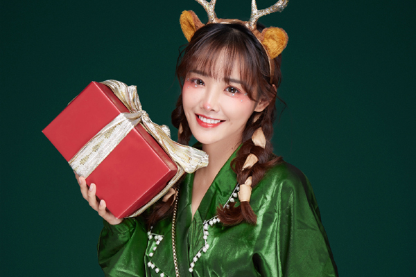 兔子牙的男友是谁 感情生活倍受关注却仍然是空白