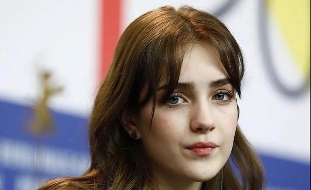 新一代神颜出来了？完全长在我的审美上，超近镜头怼脸也不怕！