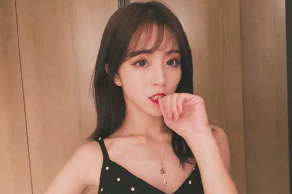 UZI的女友叫什么名字 奥咪咪最近和莉哥成为闺蜜