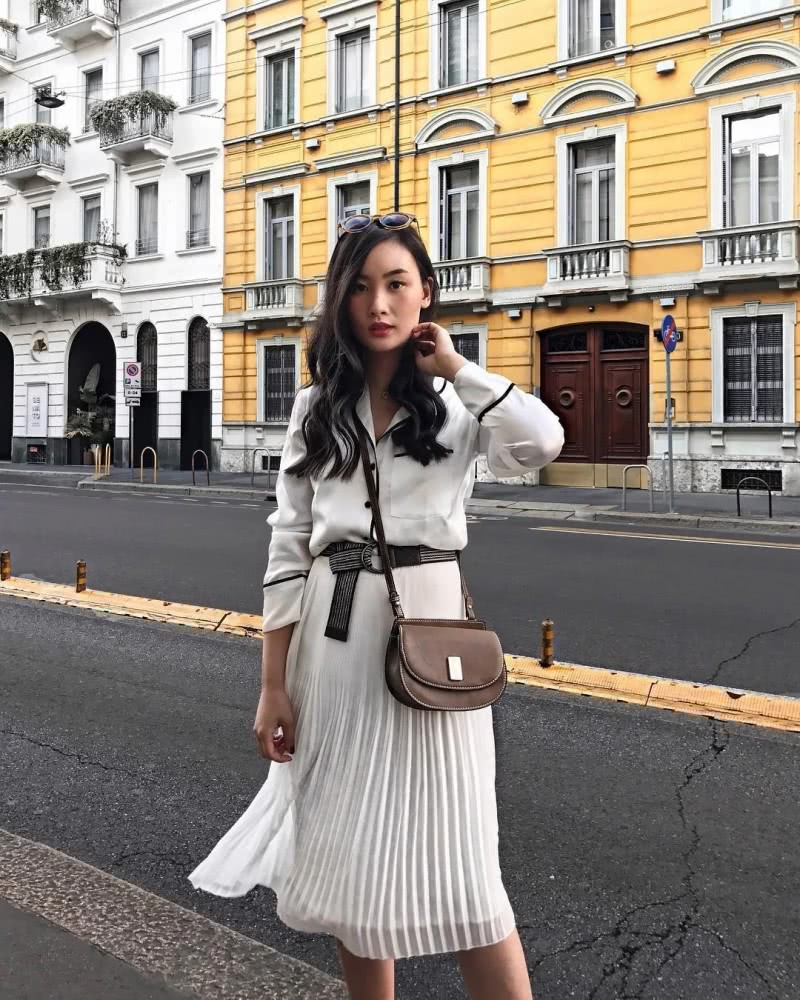 身高只有158CM腿还粗的时尚博主，却靠穿搭火出圈