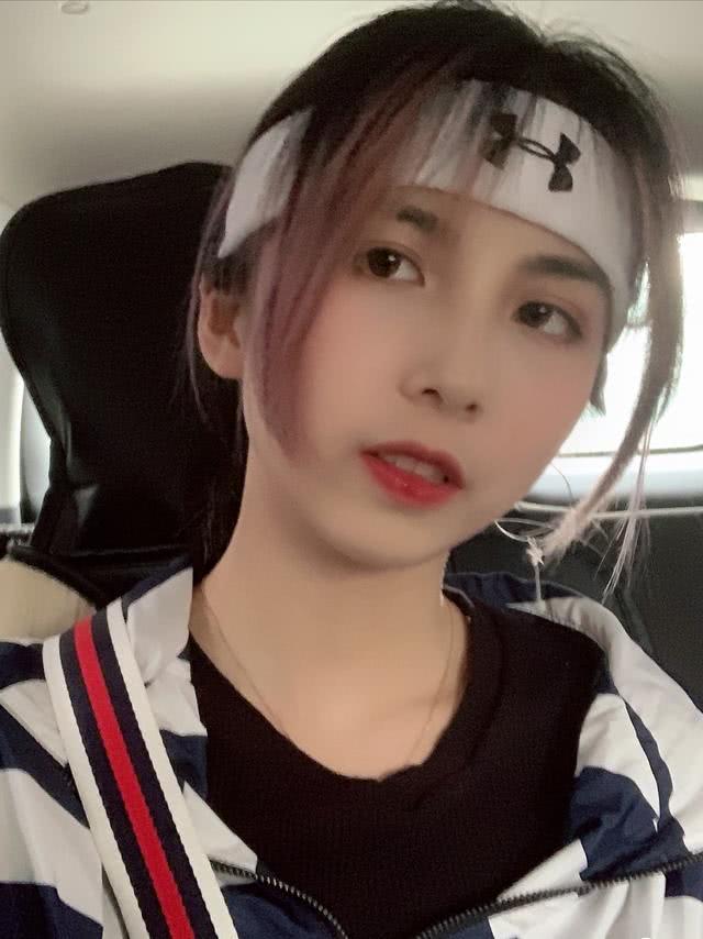 2020年看看这几款短发,大妈也能秒变邻家小妹妹