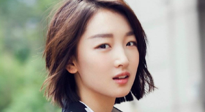 周冬雨获香港导协奖最佳女主角 周冬雨接连拿下大奖远超同龄小花