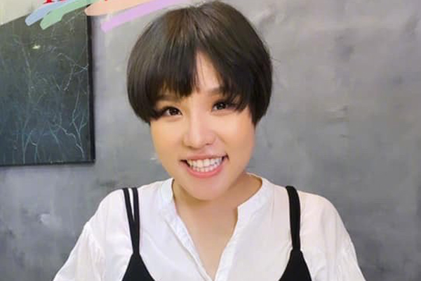 谢依霖二胎男孩女孩 水中生产喜获大胖小子儿女双全太圆满