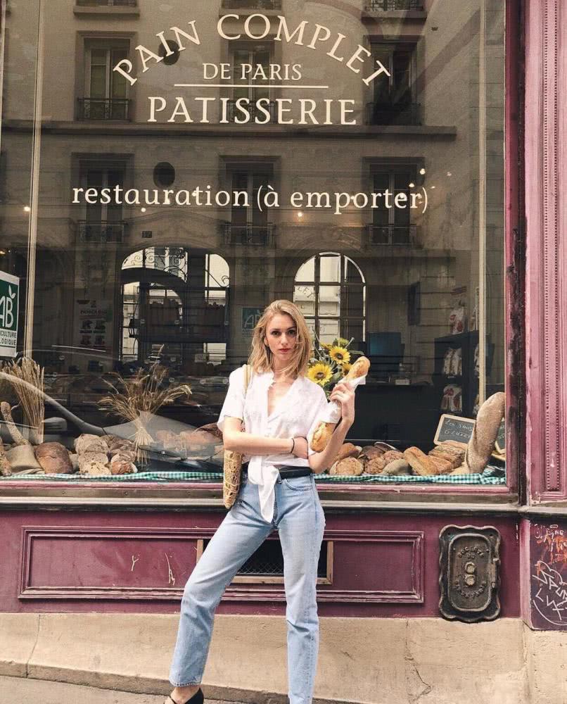 法国时尚博主穿搭示范，10款经典法式时装搭配，简约时髦又撩人