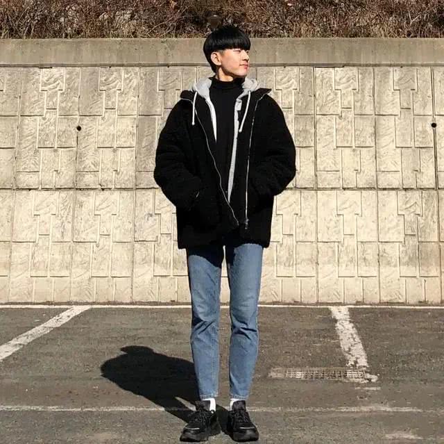 韩国时尚博主日常穿搭分享,男生们照着穿就行!