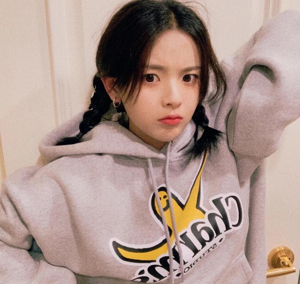 杨超越人气越来越高！小仙女的精致生活，从私服穿搭就能看出