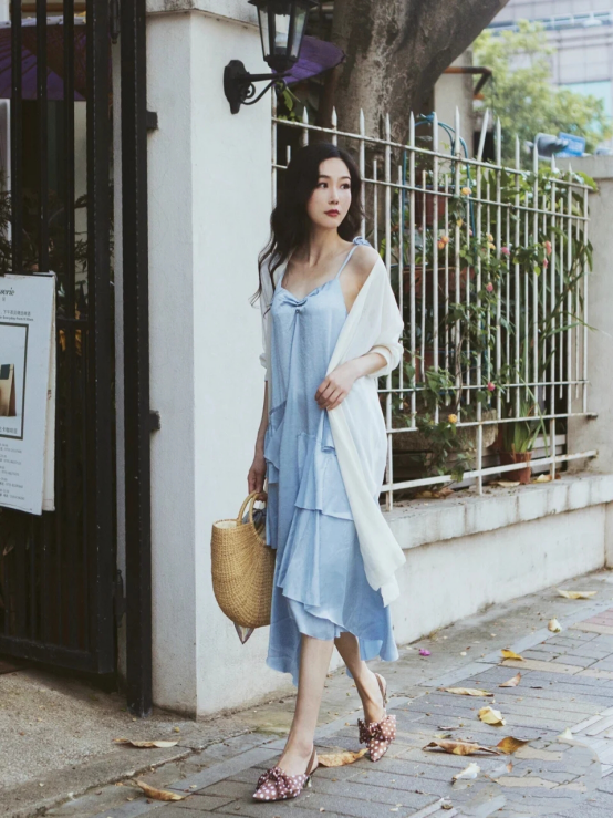 大龄女性穿搭指南,这么穿既有魅力还能展现成熟女性独特魅力!