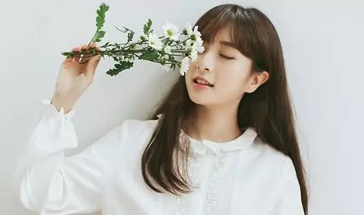 后妈比我大三岁对我有非分之想，继母为了要生孩子竟然诱惑我