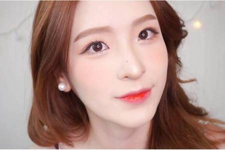 春季彩妆眼影怎么画才好看,女生好用的眼影盘大推荐