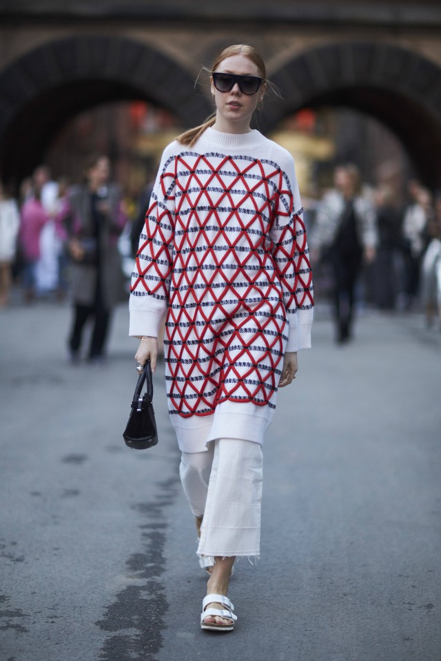 腰和大腿胖怎么穿搭，这样的日常穿搭显高显瘦