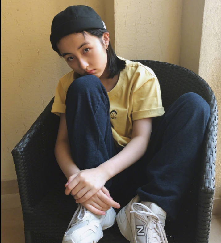 国民妹妹张子枫穿基础款照样惊艳,能火不是没有理由的!