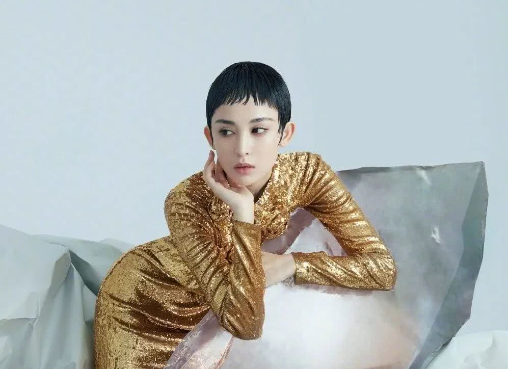 只有高颜值才能HOLD的发型,这款男友力MAX的短发轻易没人尝试!