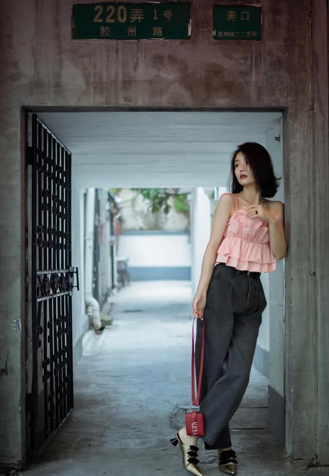 夏天看看这些不同款式的牛仔单品,哪种是你的菜?