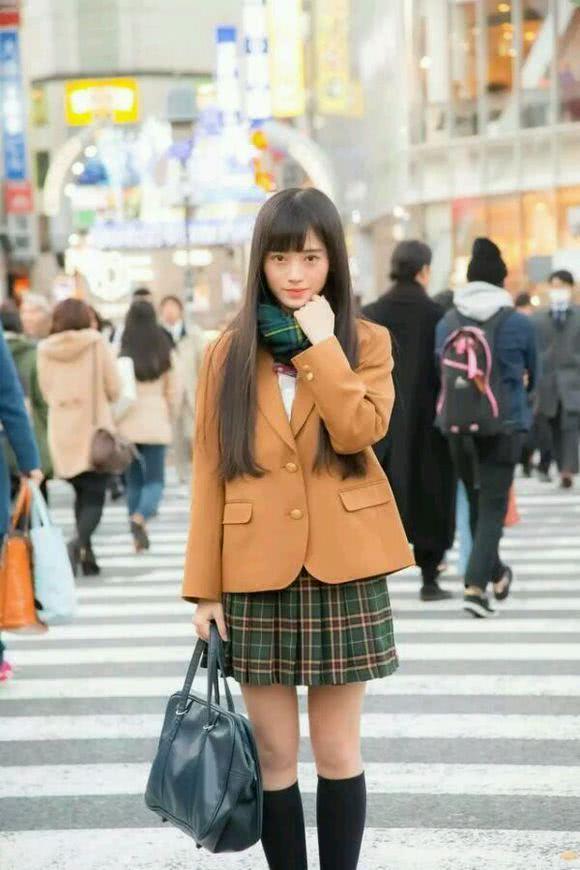 JK女孩爱到不行的这些发型都在这里