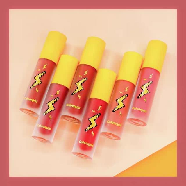 口红千千万,唯有新的最好看,这几款质地,包装,上色都值得推荐