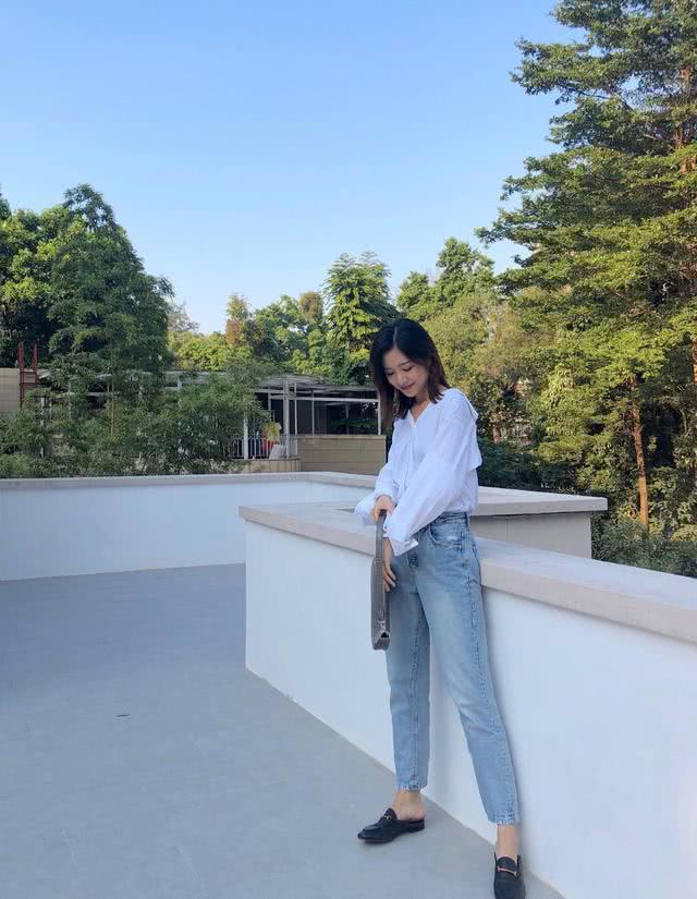 身材丰满的女生夏季怎么穿更显瘦?试试这5个小技巧好看还有气质