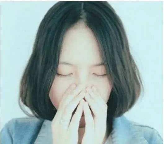 15款圆脸女生适合的短发发型，减龄瘦脸，提升气质！