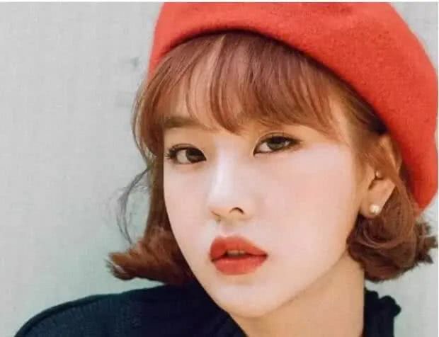 15款圆脸女生适合的短发发型，减龄瘦脸，提升气质！