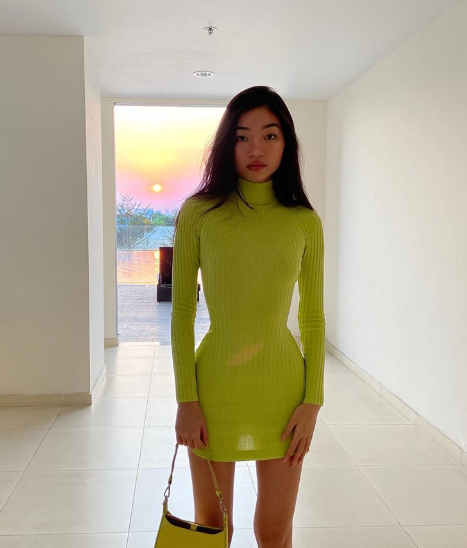 越南时尚博主凭借身材和穿搭圈粉,却被说是土味时尚?