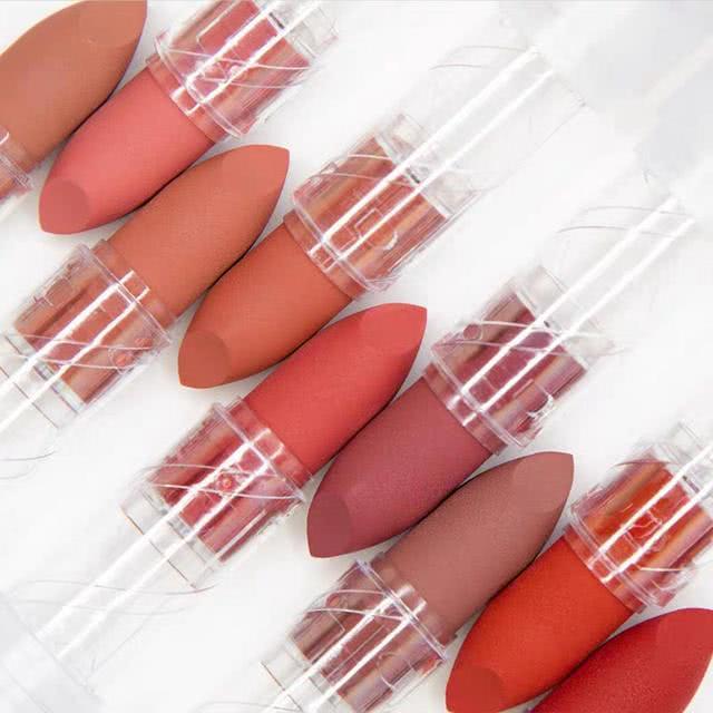 口红千千万,唯有新的最好看,这几款质地,包装,上色都值得推荐