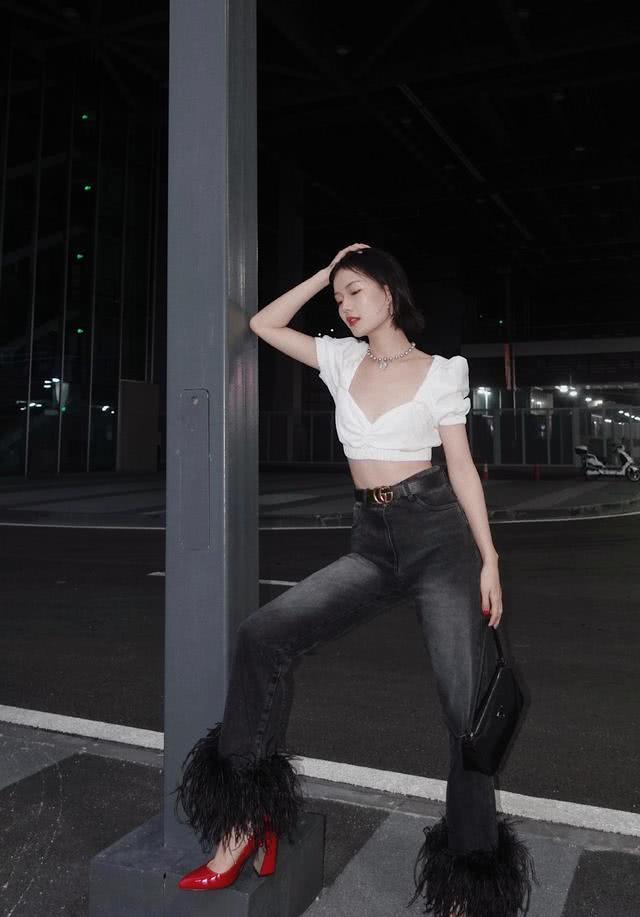 夏天看看这些不同款式的牛仔单品,哪种是你的菜?