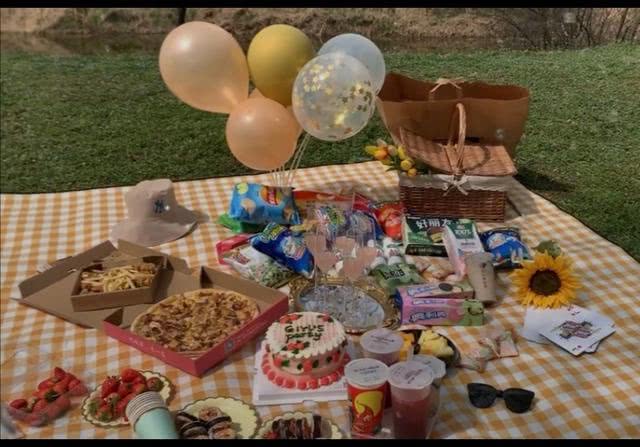 春日野餐拒绝千篇一律！做自然清新春夏少女可爱又迷人