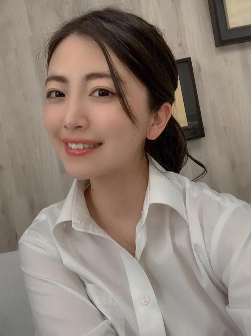 木下凛凛子个人资料番号作品全集行为大胆花样繁多的e罩杯女神