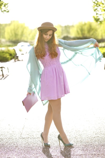 欧美女孩初夏糖果色漂亮迷人