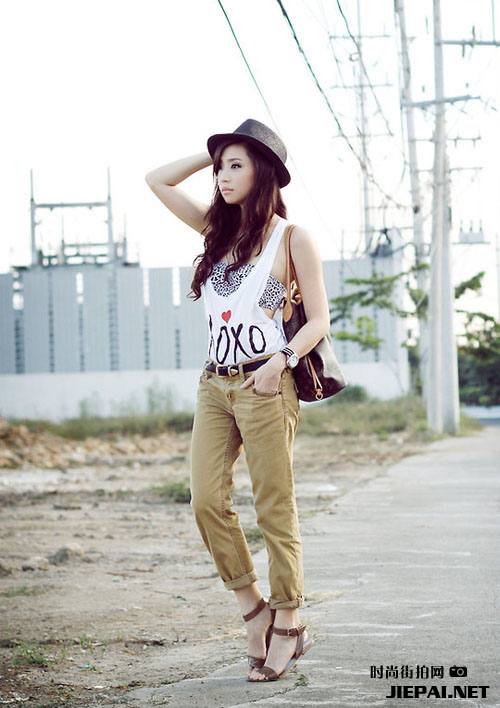 欧美潮人街拍 初夏衣服各有特色