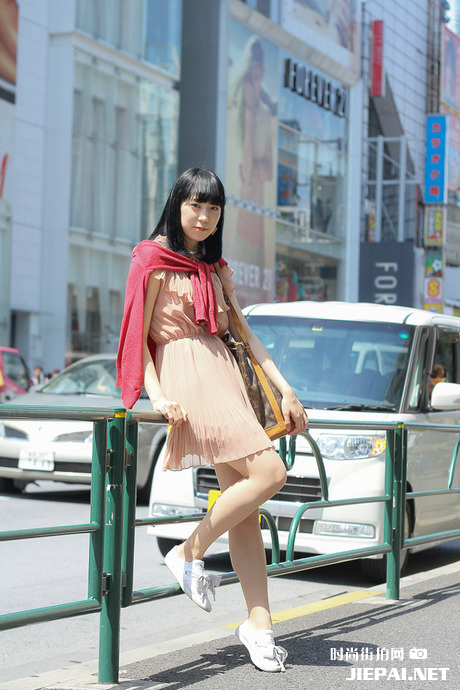 日本潮人街拍 6月街头奇异搭配